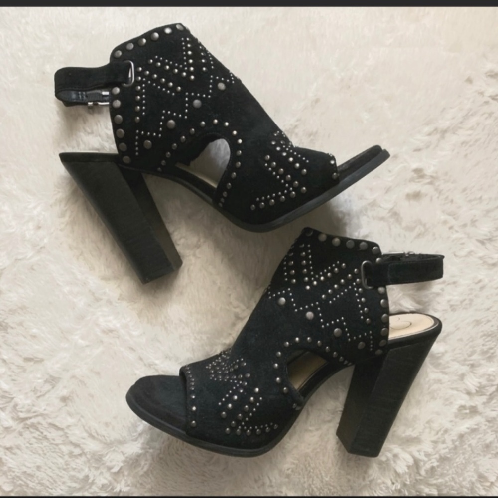 Jessica Simpson booties
